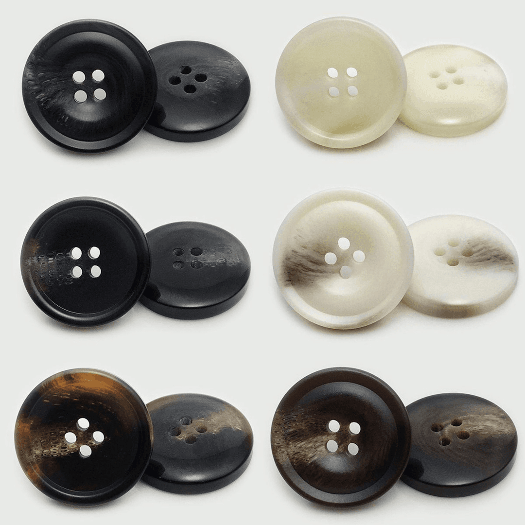 Round Patterned Resin Buttons for Cashmere