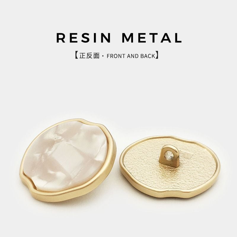 Irregular apple-shaped buttons