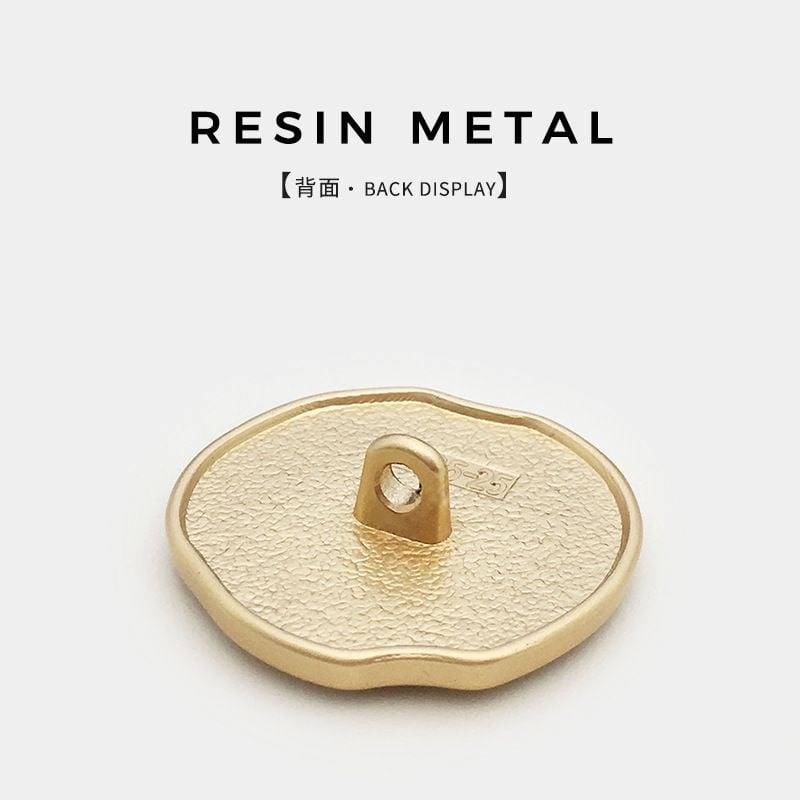 Irregular apple-shaped buttons