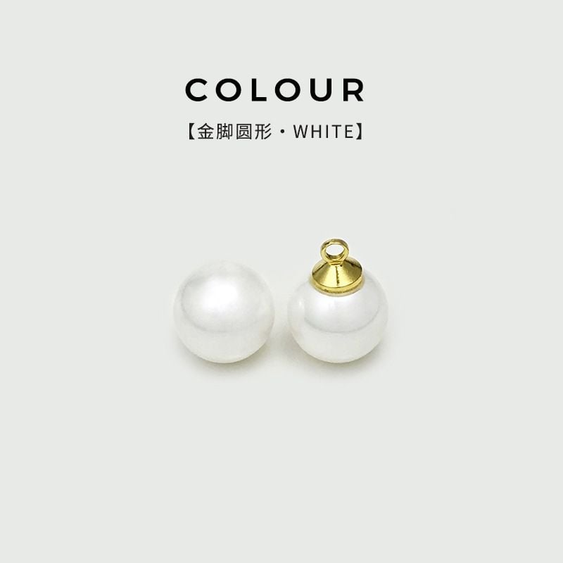 Round pearl shirt buttons