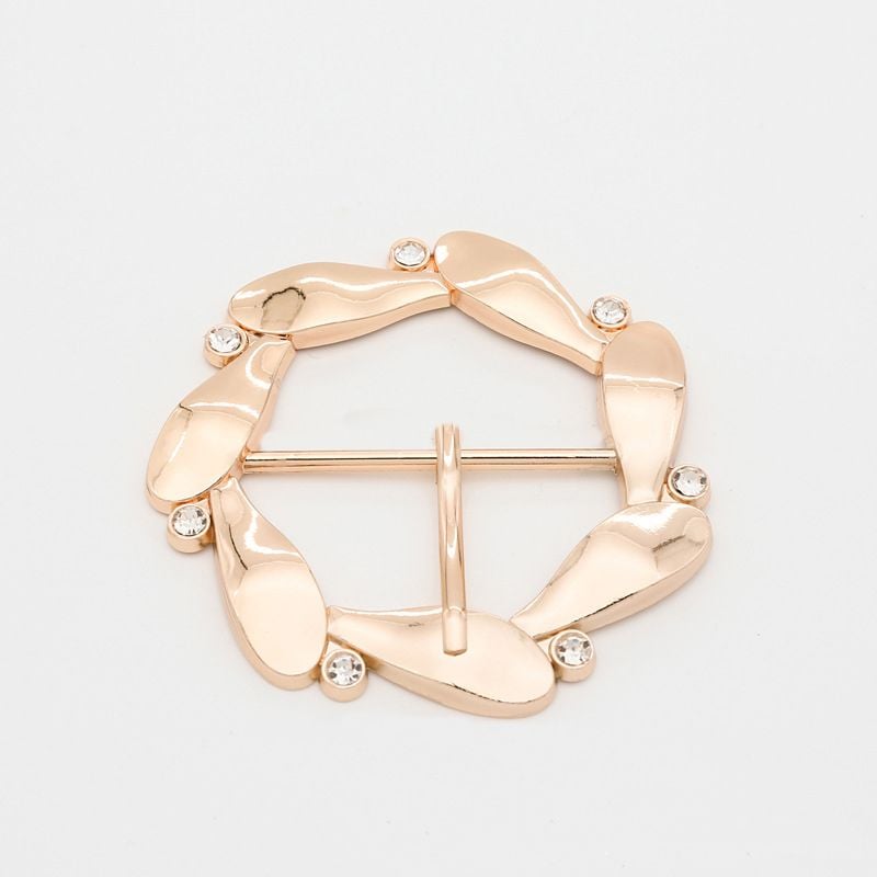 Special-shaped metal diamond buckle