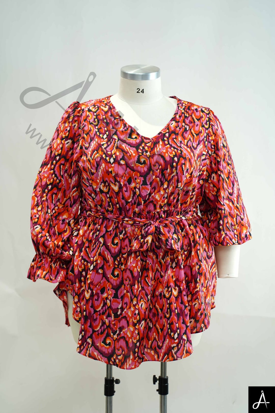 Red Floral Print V-Neck 3/4 Sleeve Peplum Blouse