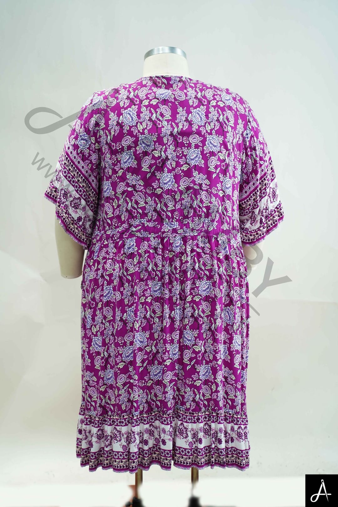 Women's Plus Size Magenta Floral Print V-Neck Short Sleeve Midi Dress