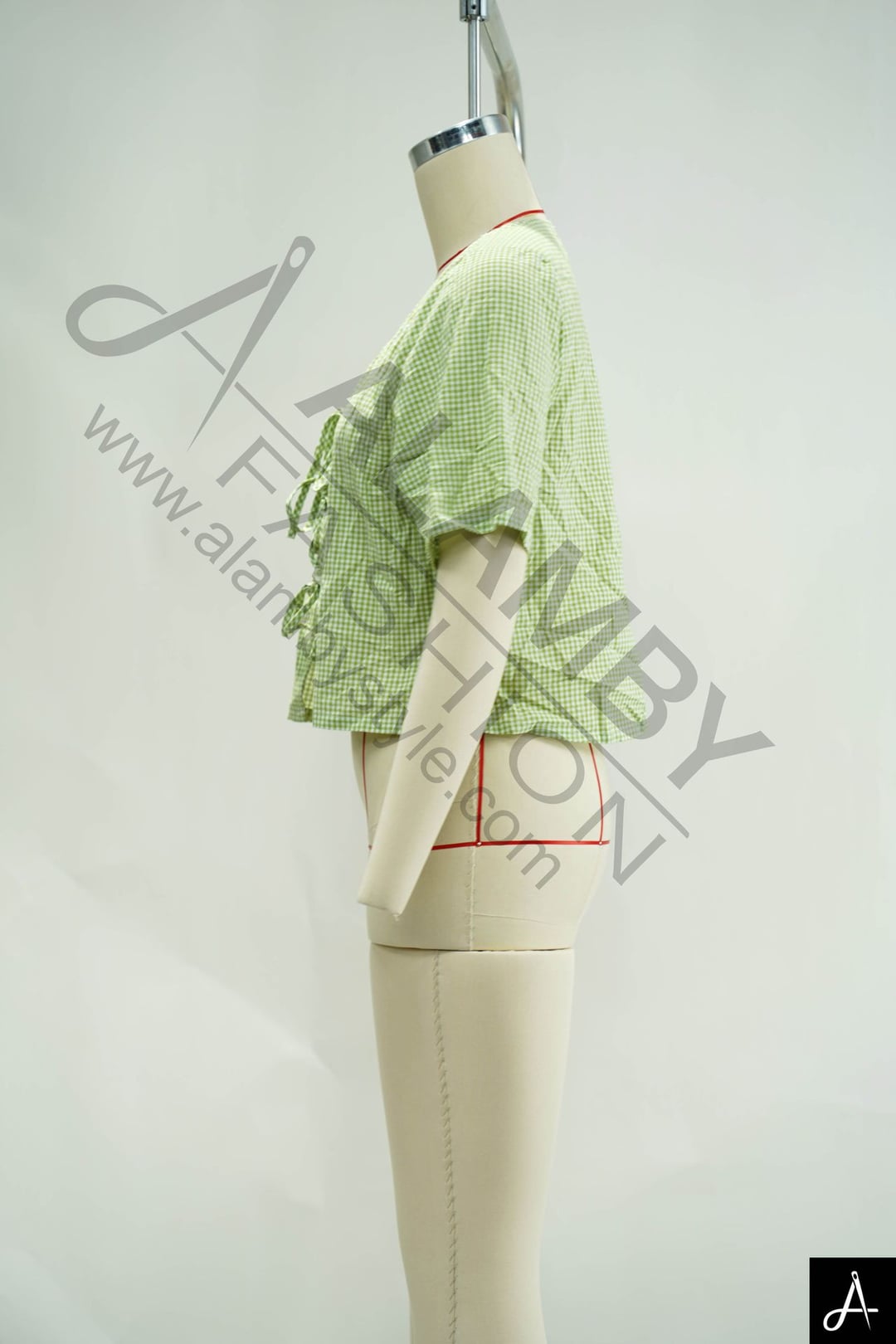 Light Green Cropped V‑Neck Blouse 