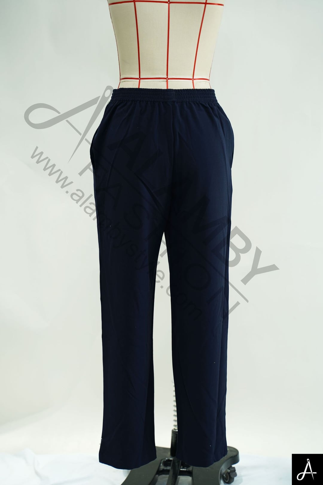 Elastic‑waist straight‑leg trousers