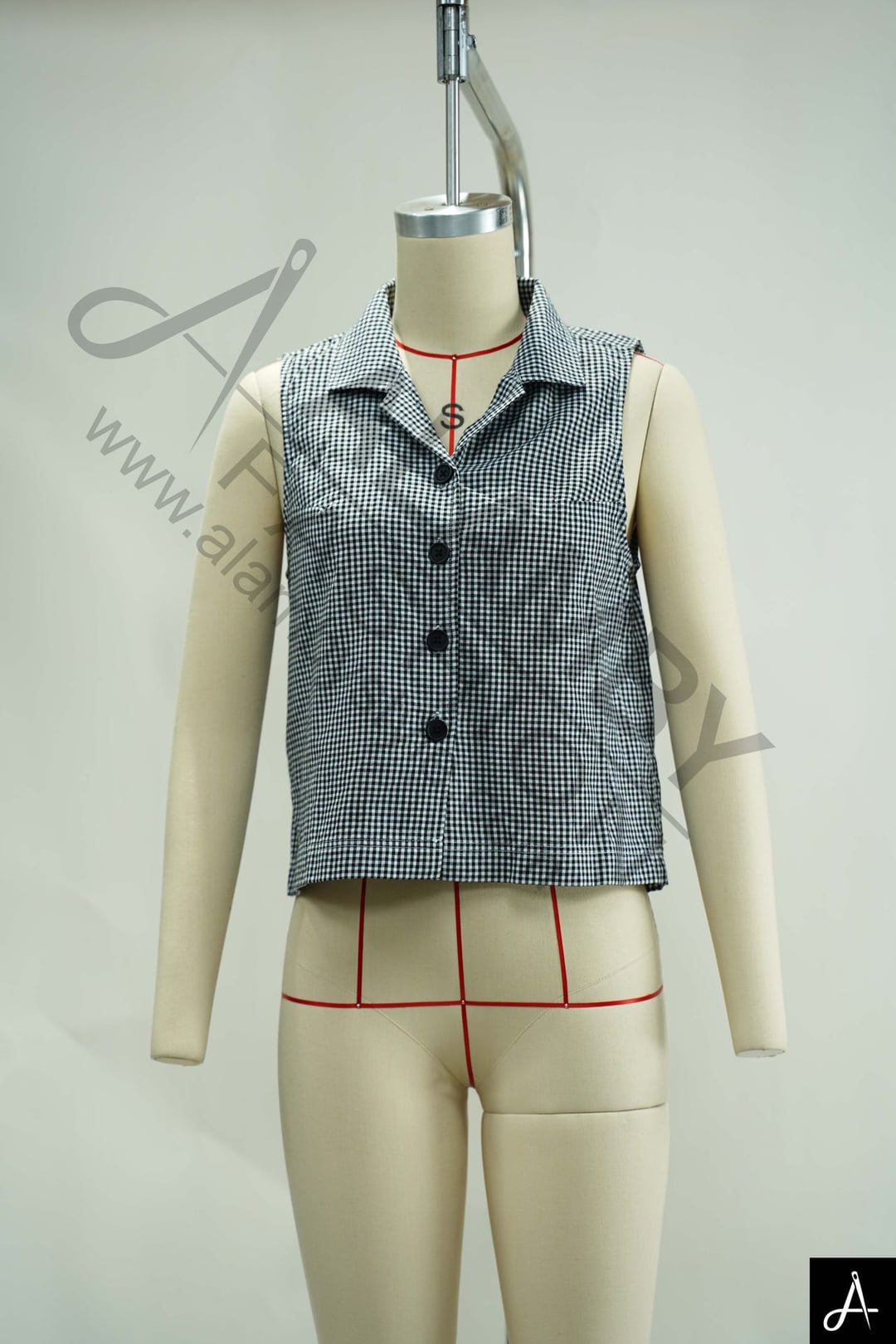 Sleeveless vest waistcoat