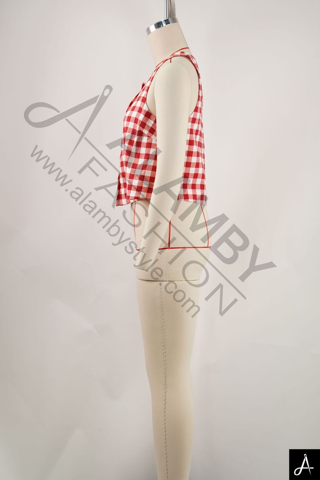 Women Check Sleeveless Top
