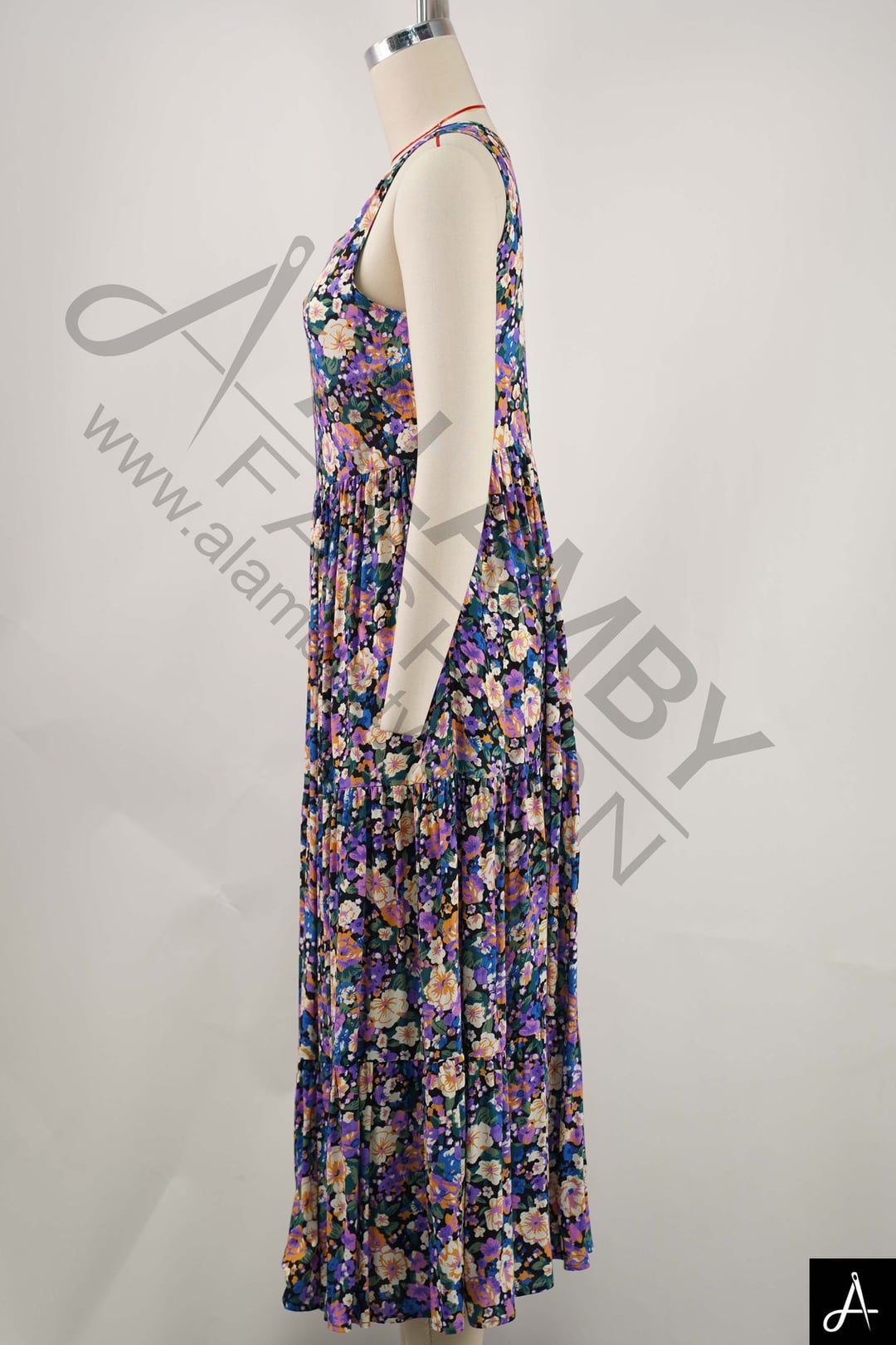 Women Round Neck Sleeveless Floral Print Maxi Dress