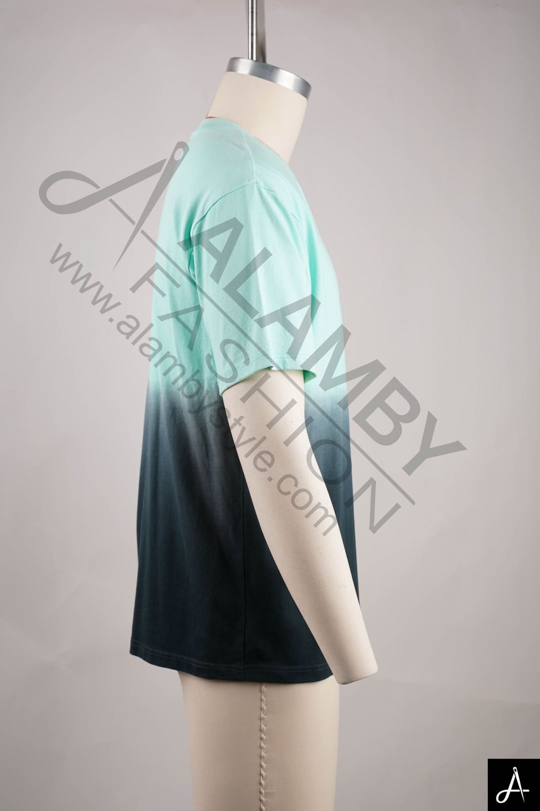 Mint to Charcoal Gradient Dip-Dye Crew Neck Streetwear T-shirt