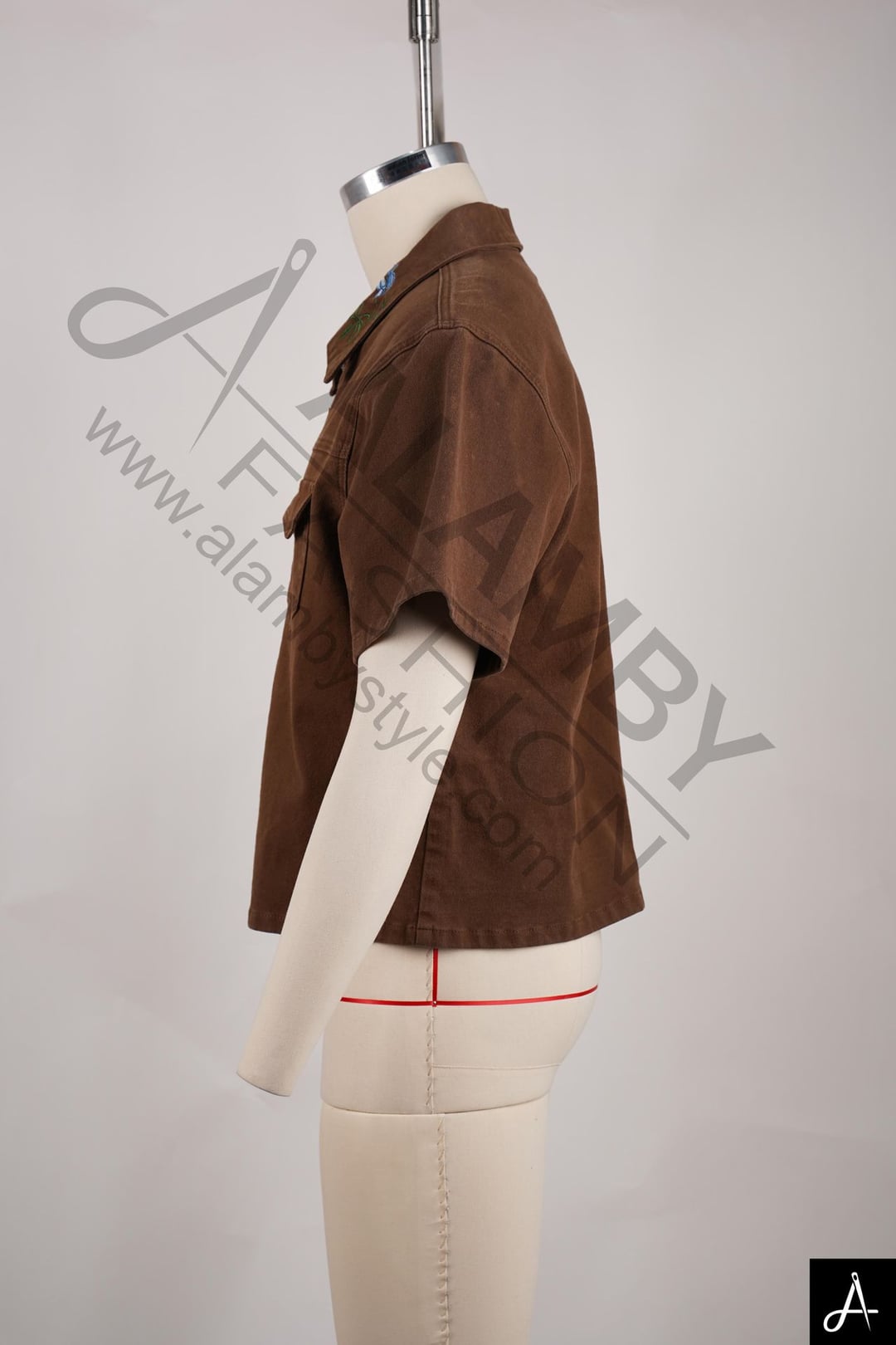 Vintage Brown Embroidered Short-Sleeve Zip-Up Shirt 