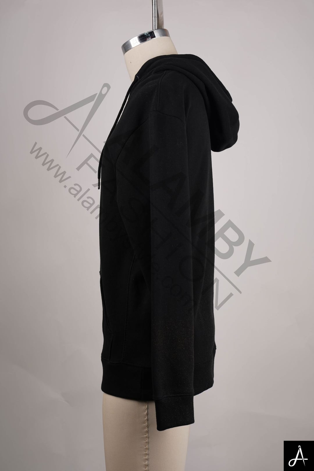 Black Basic Pullover Hoodie