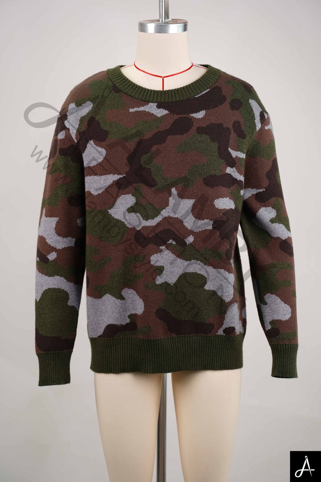 Camouflage Print Crew Neck Long Sleeve Top