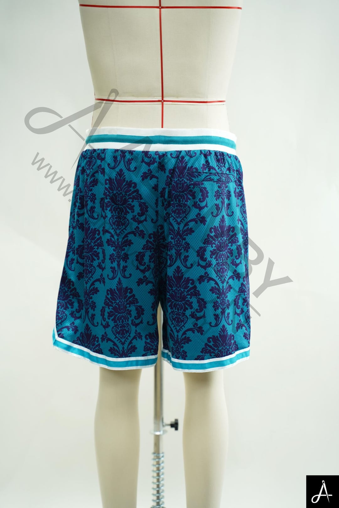 Men's Camo Print Athletic Shorts, Elastic Waist Contrast Trim Sport Shorts