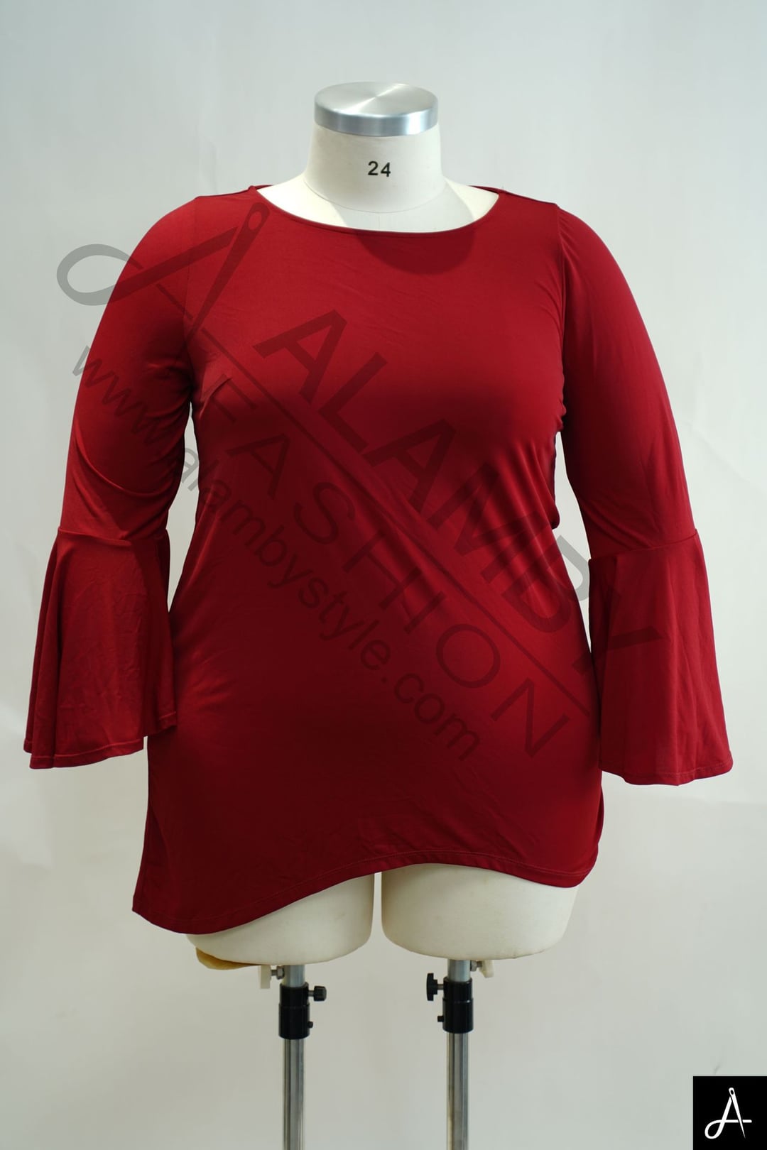 Women's Plus Size Red Round Neck Flare 3/4 Sleeve Knit Top