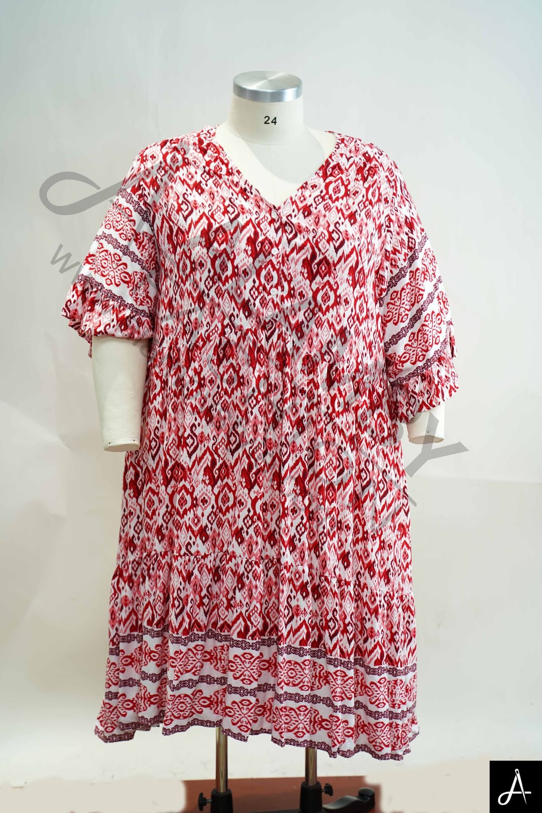 Women's Plus Size Pink Floral Print V-Neck Short Sleeve Midi Dress
