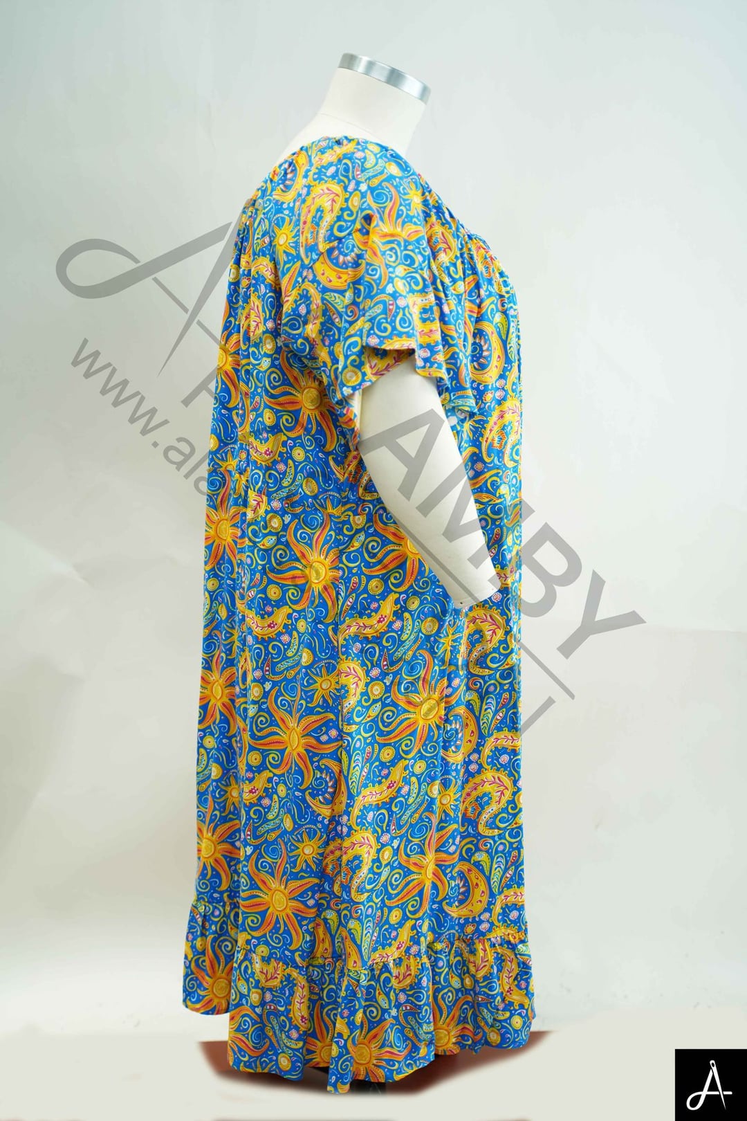 Women's Plus Size Blue Base Floral Print Round Neck Short Sleeve Midi Dress