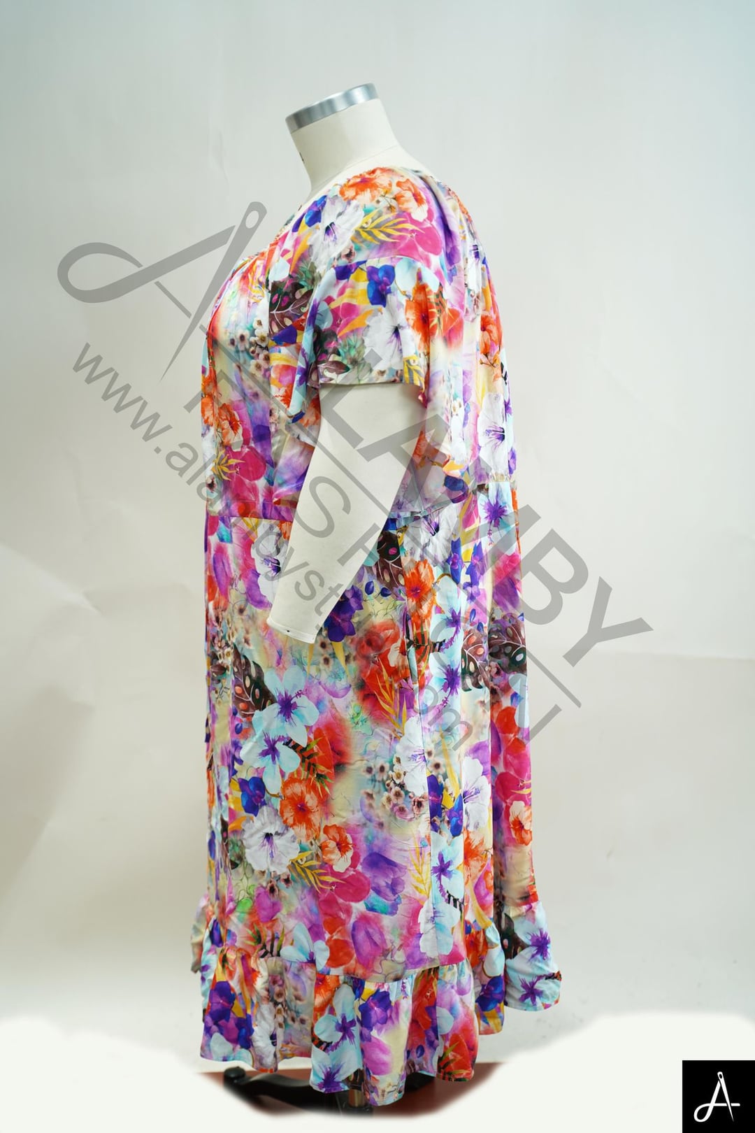 Women's Plus Size Multicolor Floral Print Round Neck Short Sleeve Midi Dress