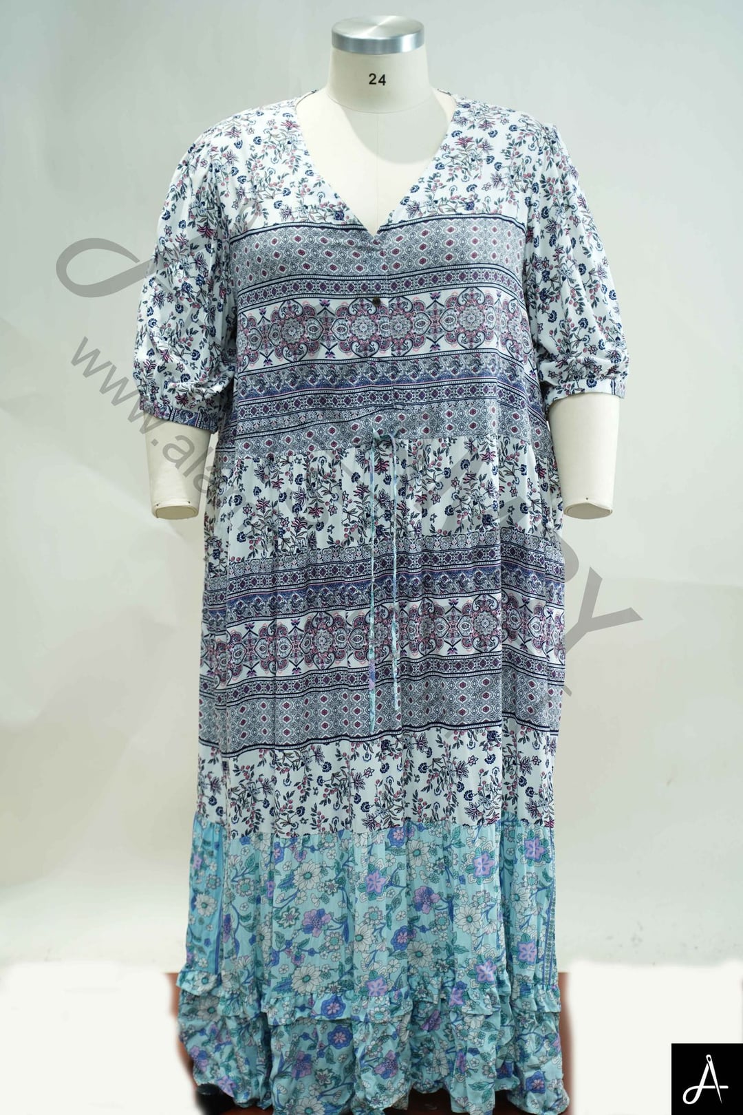 Women Plus Size Geometric Print V-Neck Elbow Sleeve Casual Tunic Dress