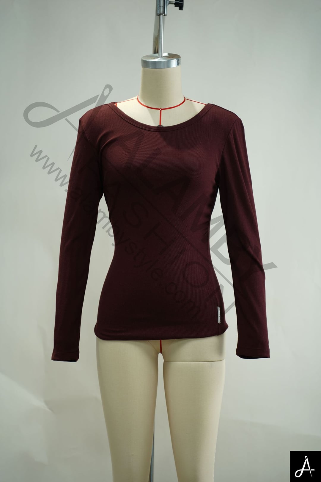 Burgundy Sweetheart Neck Long Sleeve Fitted Knit Top