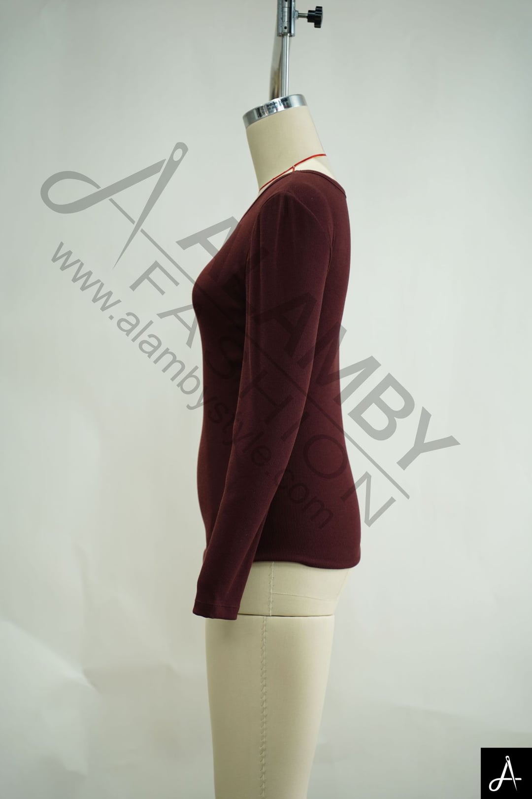 Burgundy Sweetheart Neck Long Sleeve Fitted Knit Top