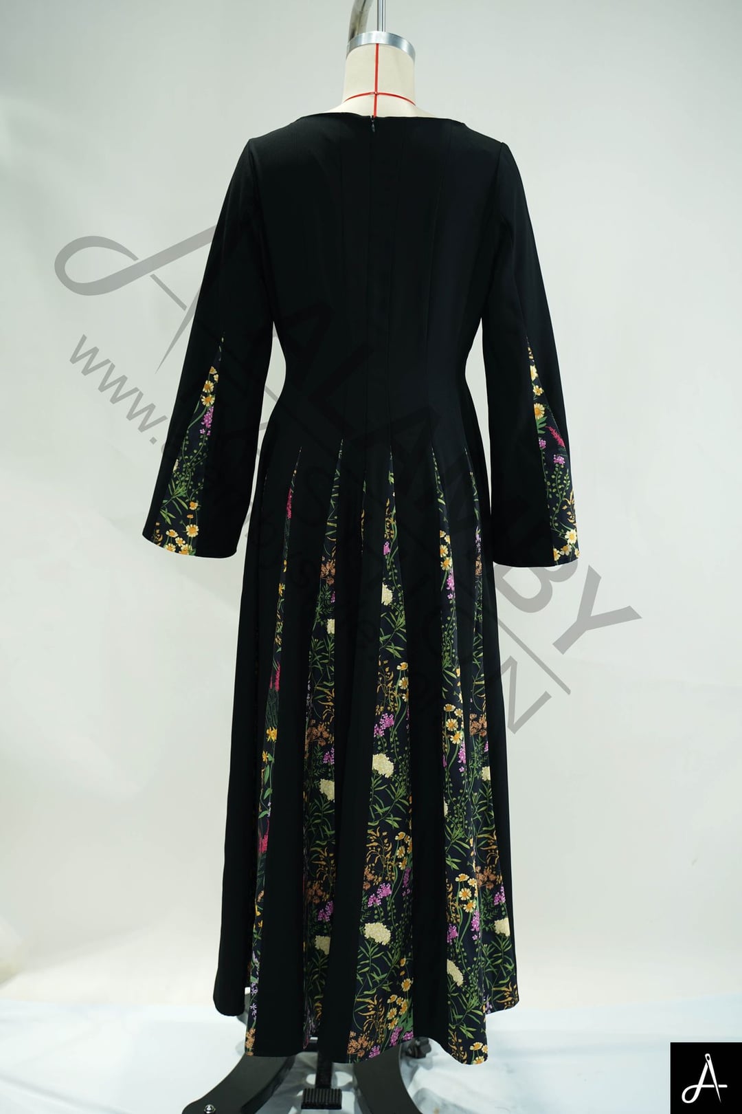 Black Sweetheart Square Neck Long Sleeve Flared Maxi Woven Dress