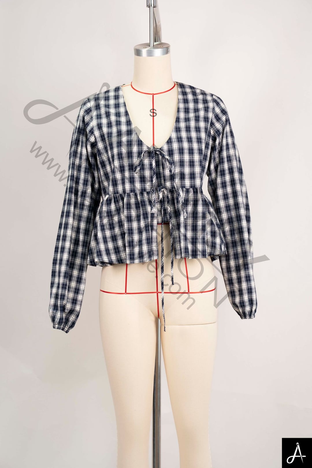 Gingham V‑Neck Long Sleeve Tie‑Waist Cropped Blouse