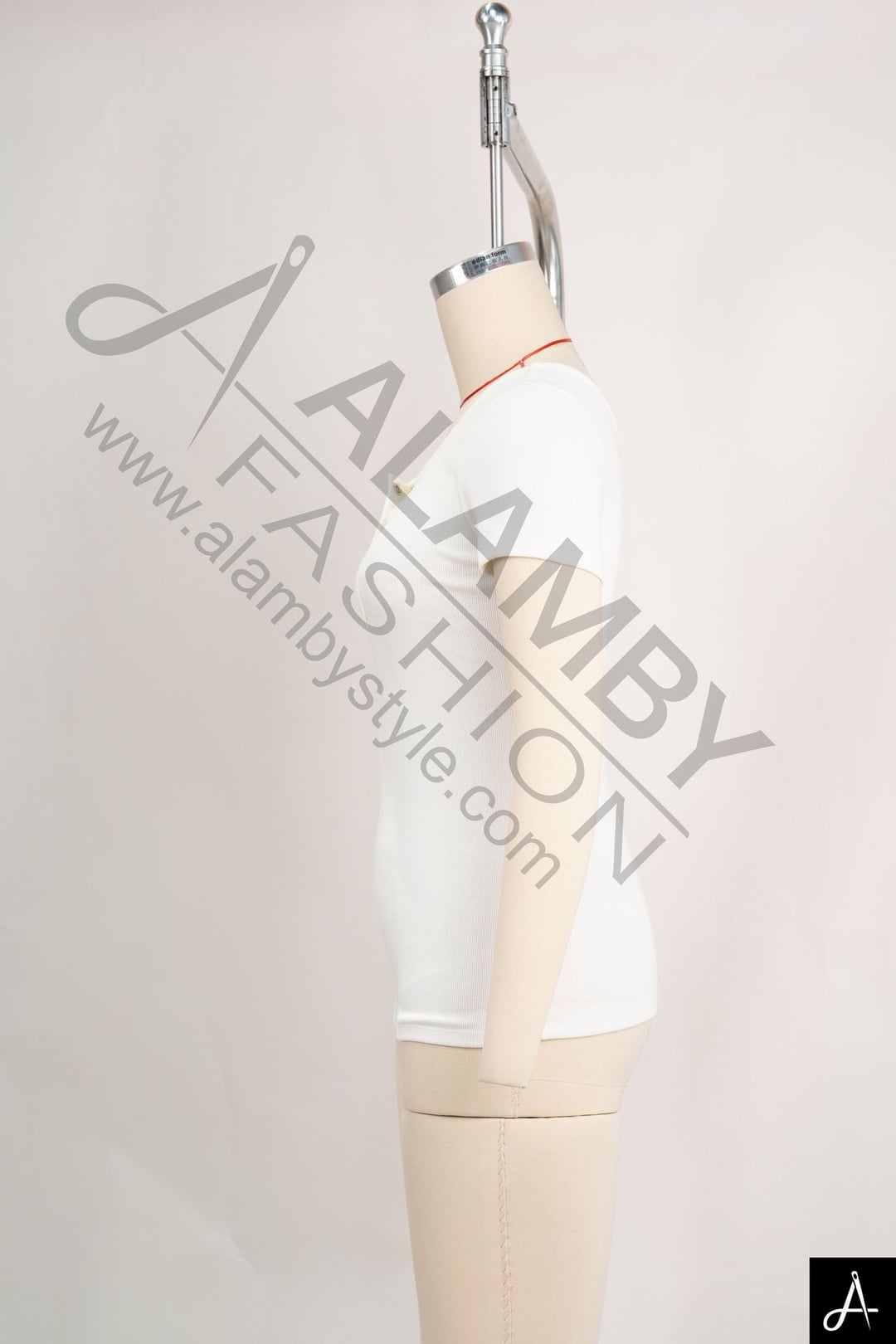 V‑Neck Short‑Sleeve Knit Top
