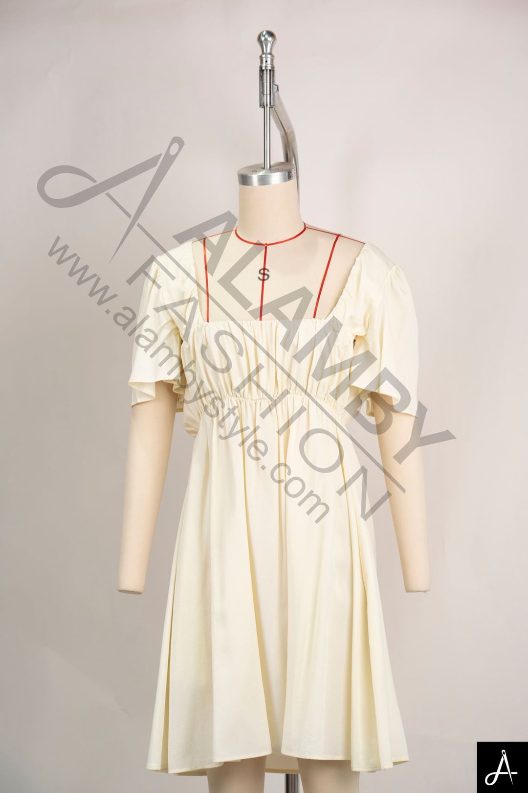 Women’s Square Neck Short Sleeve Gathered Flared Dress
