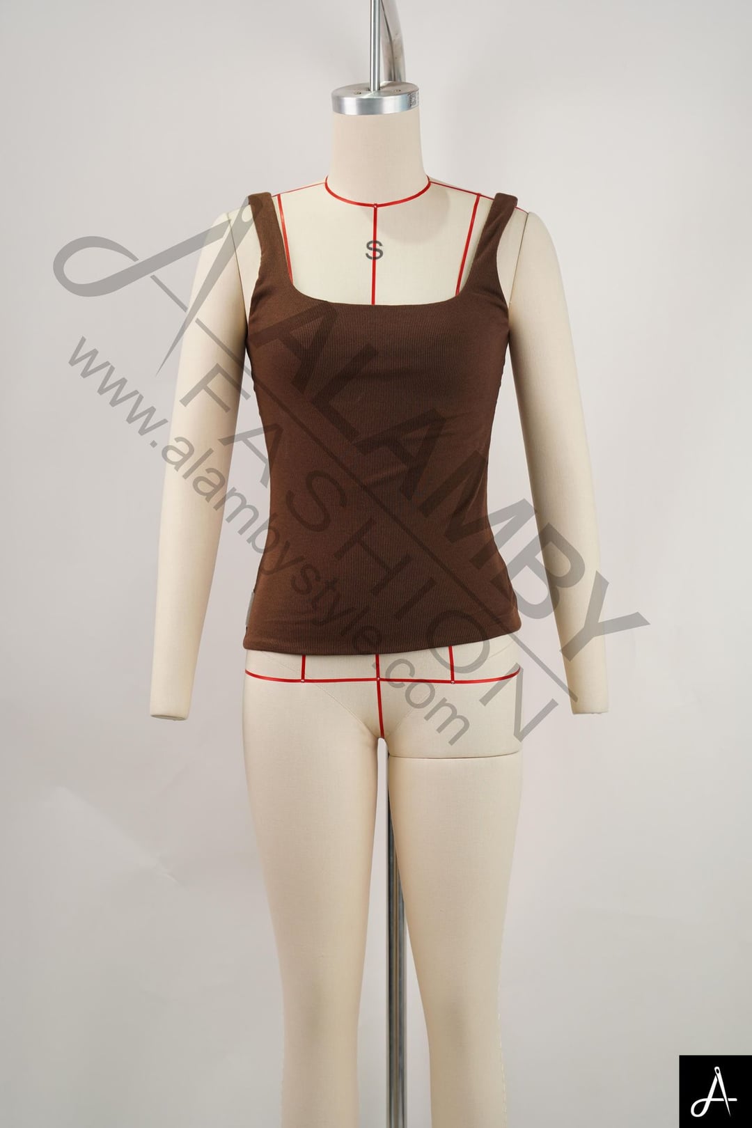 Women's Square Neck Cami Fitted Tank Top