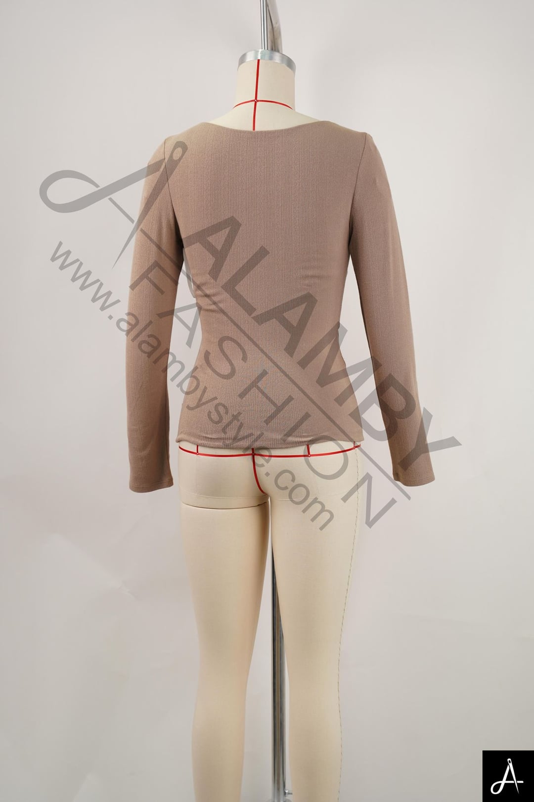 Women Long Sleeve Henley Neck Fitted Top
