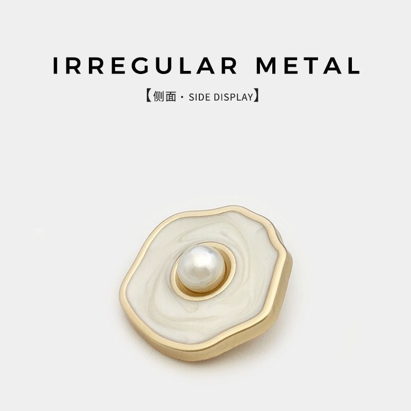 Premium irregular shaped pearl button with gold border