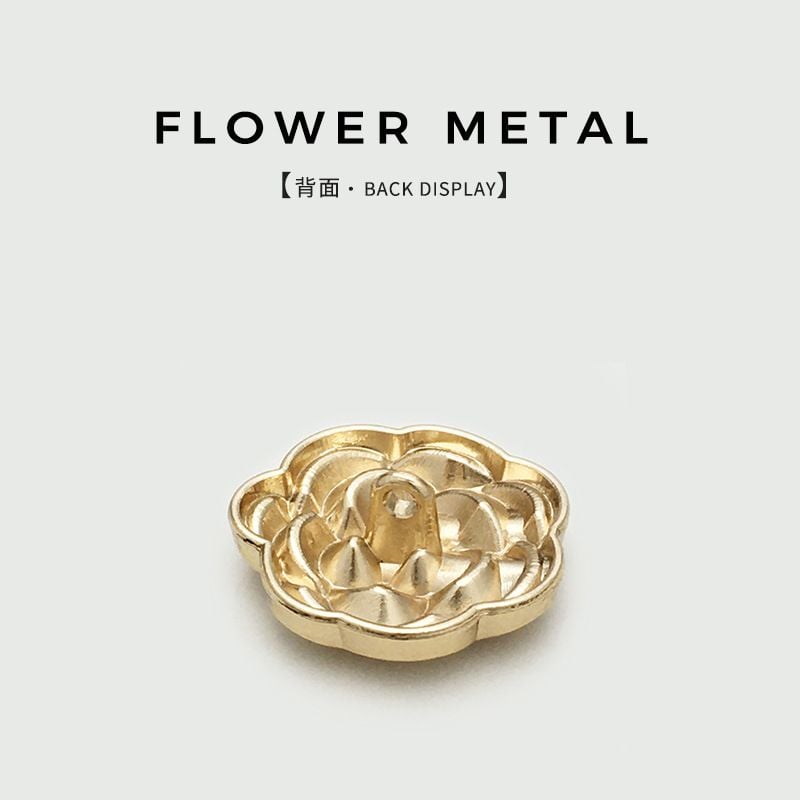 3D flower-shaped enamel metal button