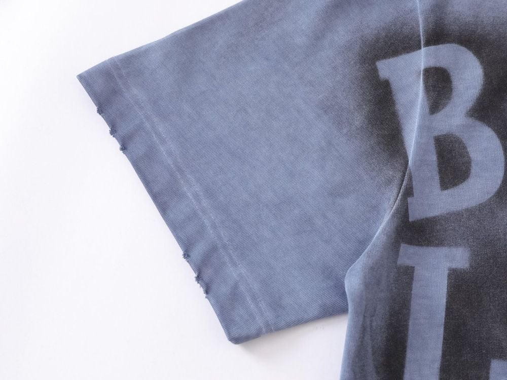 Men's loose casual short-sleeve T-shirt with letter spray paint & vintage dirty wash finish