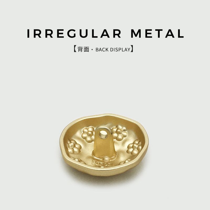Matte metal button, irregular round flower shape