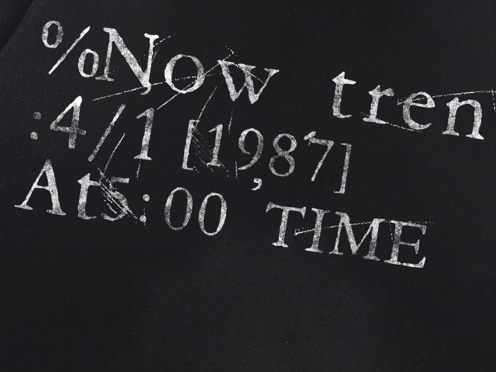 Men's double-layer fake two-piece letter print short-sleeve T-shirt