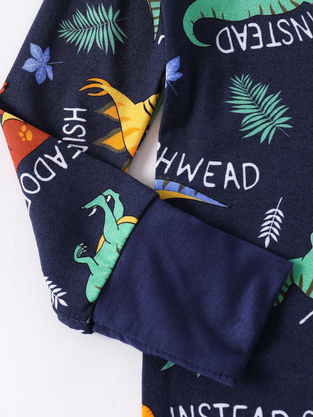 Soft Bamboo Fiber Double Zipper Dinosaur Printed Baby RomperSoft Bamboo Fiber Double Zipper Dinosaur Printed Baby Romper