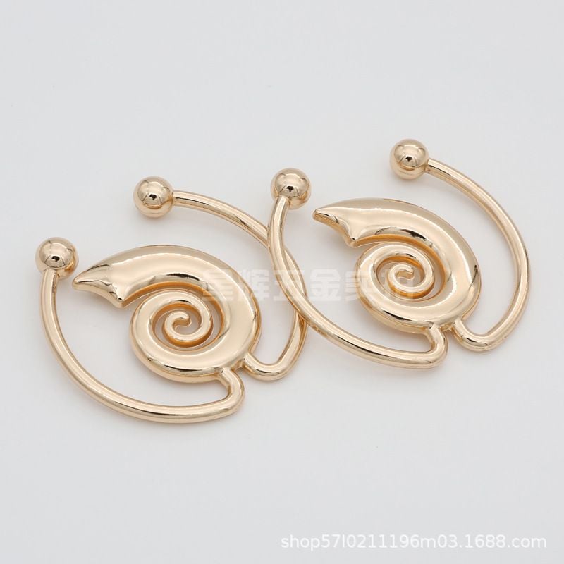 Special-shaped alloy conch decorative buckle