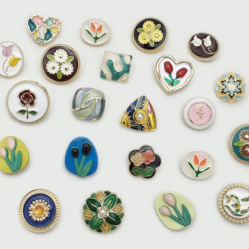 Versatile flower, heart & square buttons