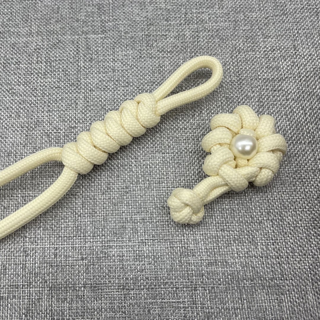 Chinese Knot Pearl Horn Toggle Buttons with Cotton Cord for Garment Decoration