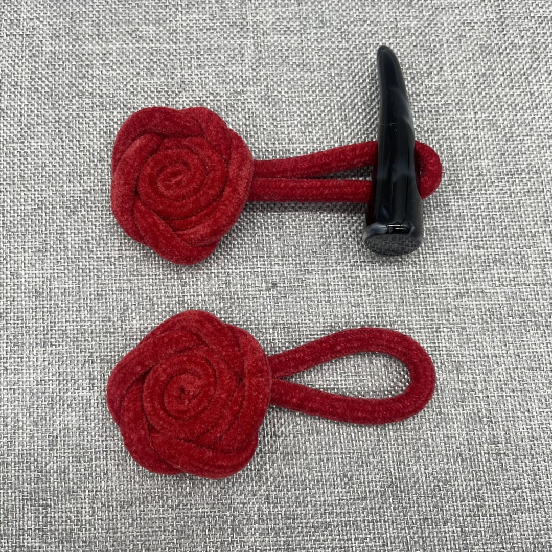 Corduroy Cotton Chinese Knot Floral Horn Toggle Buttons for Garment Decoration