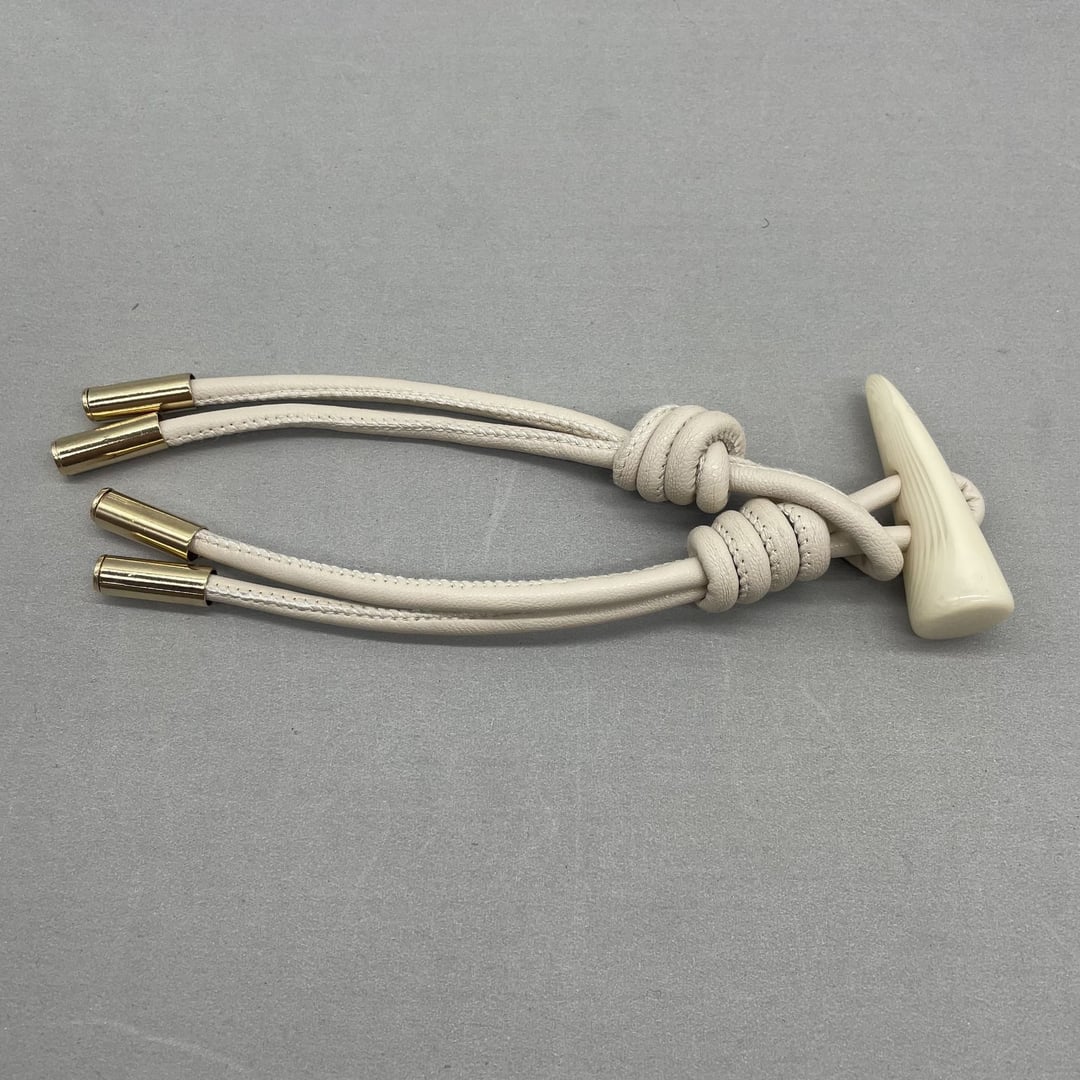 Leather Cord Resin Horn Toggle Buttons for Coat Garment Decoration