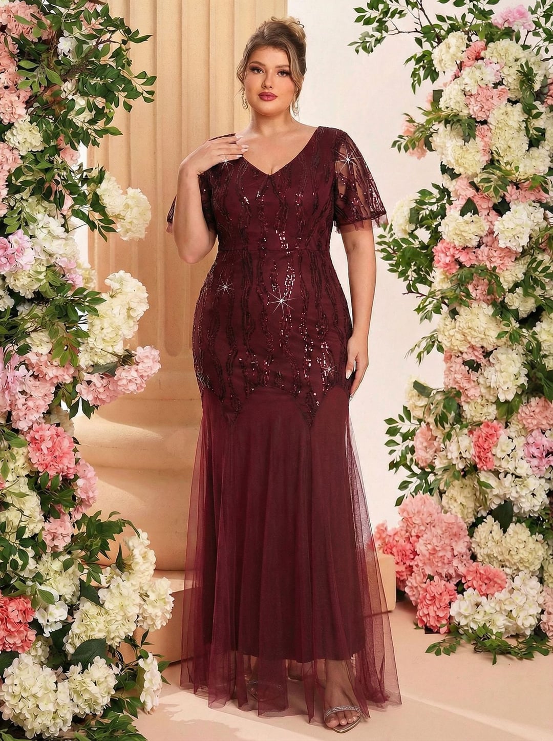 Plus Size Sequin Patchwork Mesh V-Neck Short Sleeve Evening Dress