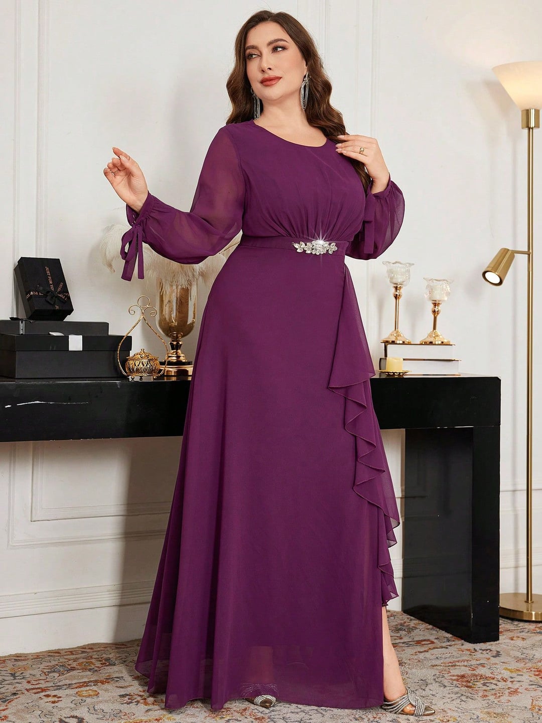 Plus Size Evening Dress, Round Neck, Long Sleeve, Side Slit, Sequin Elegant Design