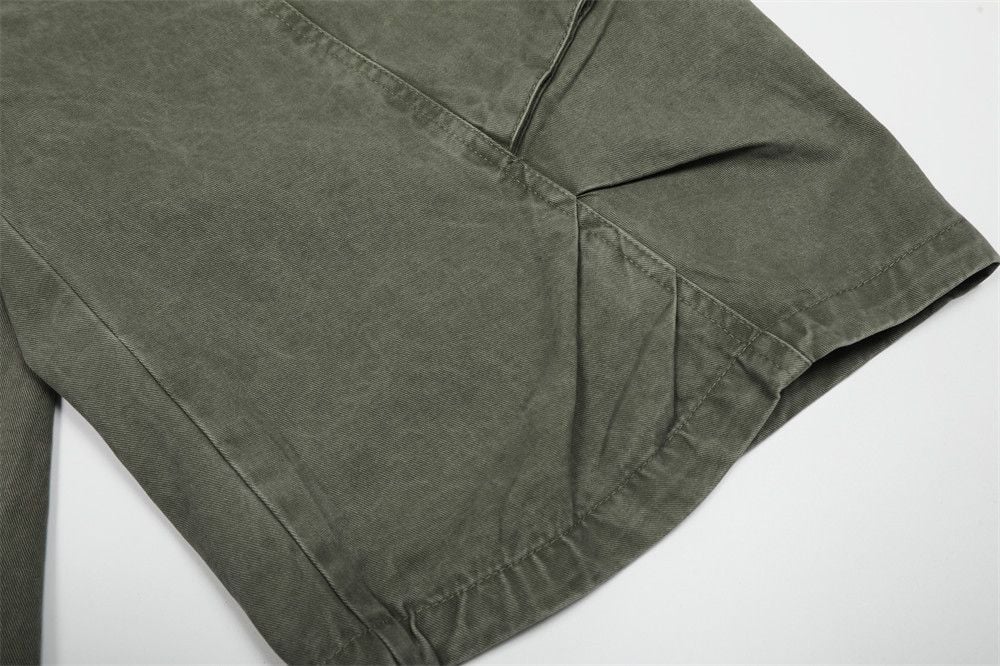 Men's summer cargo shorts with irregular large pockets