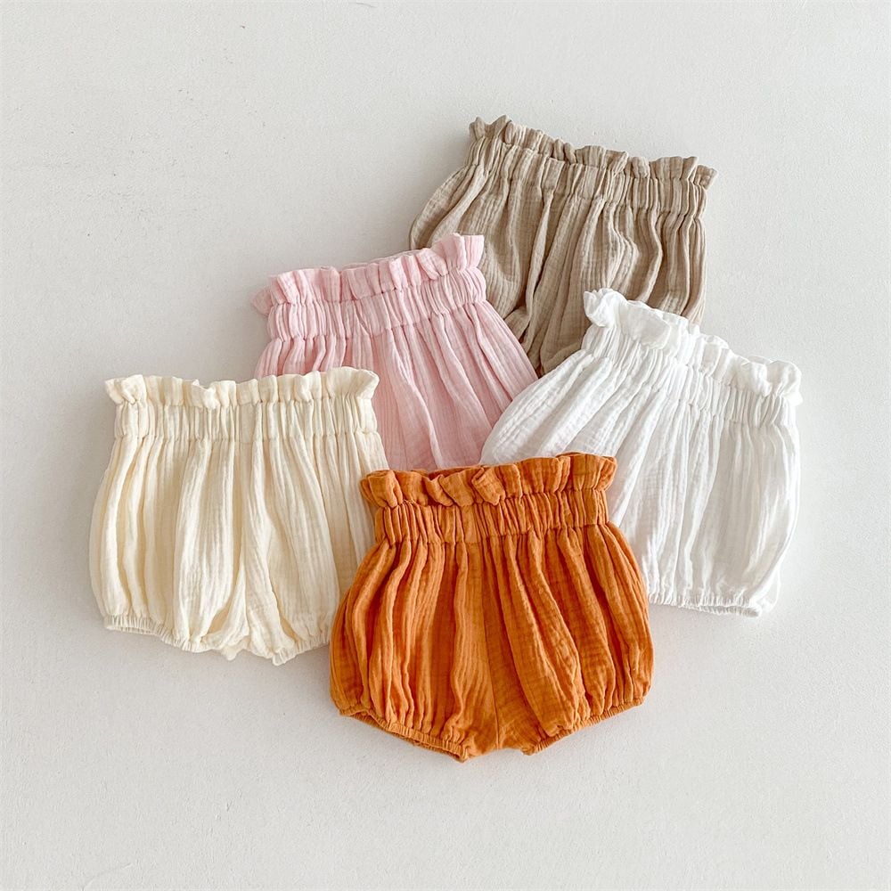 Infant Lantern Bloomers, Loose Bud Shorts, Easy to Wear with Diapers for Newborns