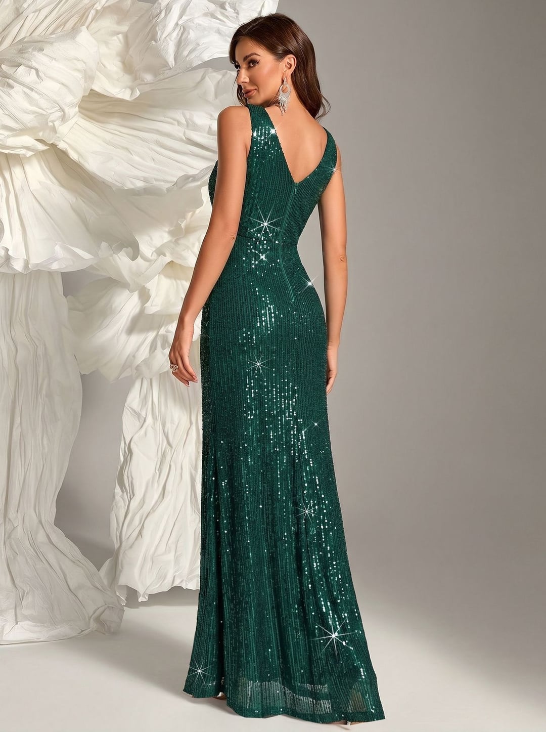 Sleeveless Rhinestone Decorated Waist-tight Elegant Women Dress