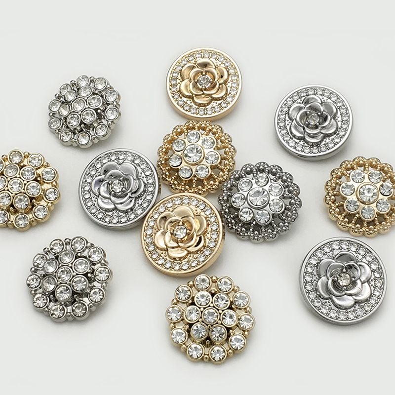 Rhinestone Inlaid Flower Round Buttons