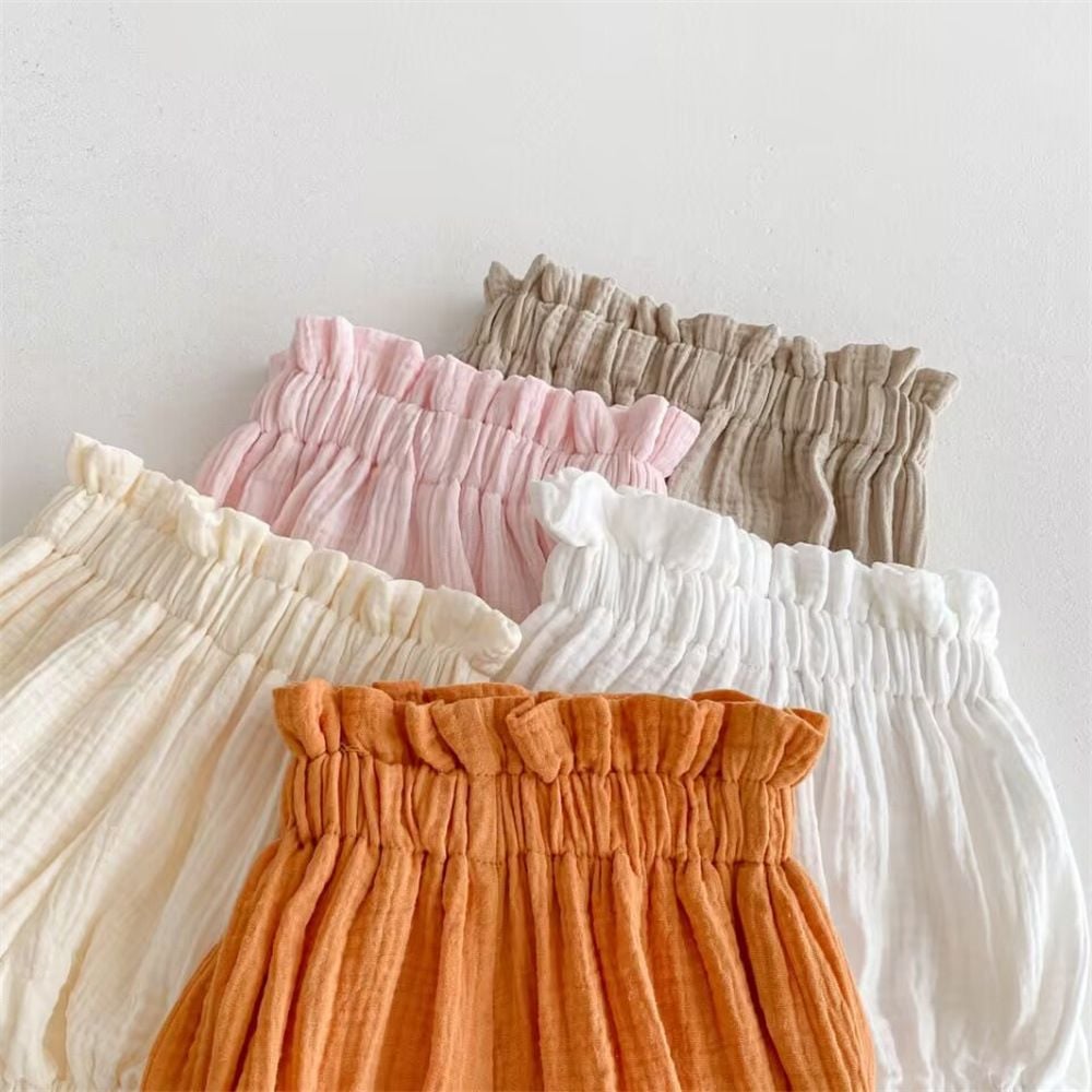Infant Lantern Bloomers, Loose Bud Shorts, Easy to Wear with Diapers for Newborns