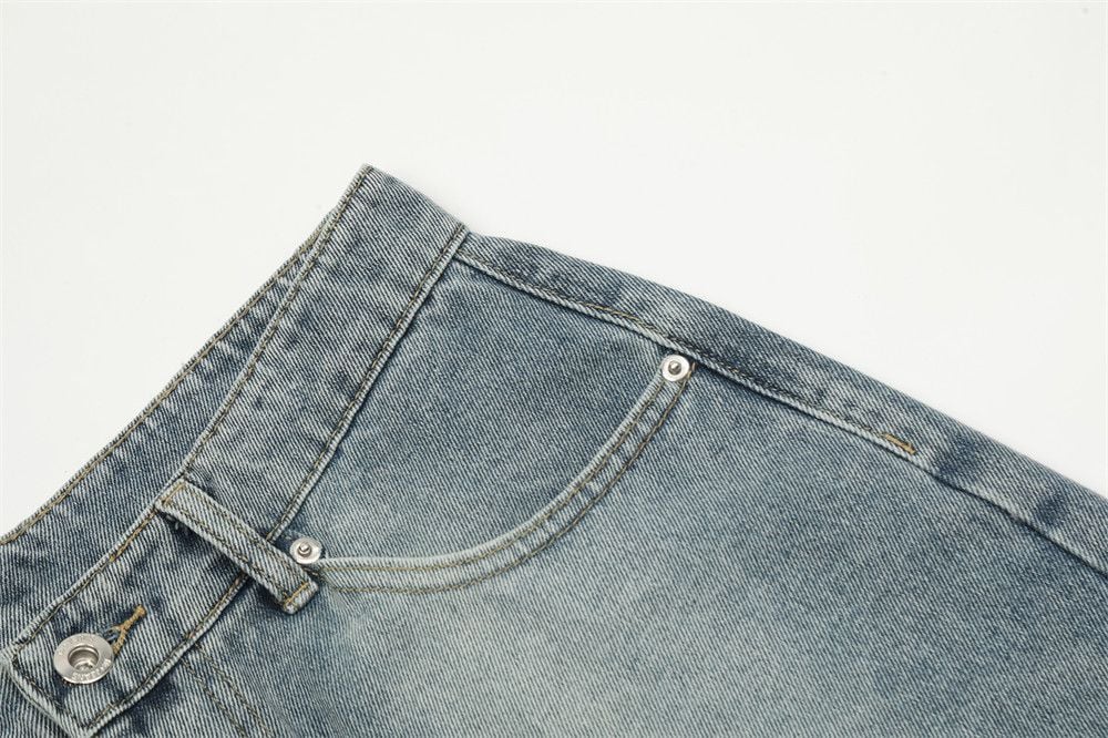 Men's reversed wear style denim cropped cargo capri shorts