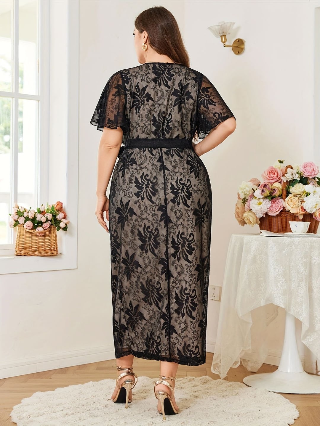 Plus Size Elegant Crisscross Tie Lace Short Sleeve Bridesmaid Dress